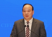 宁德时代董事长、CEO曾毓群宣布：换电电池要走向标准化
