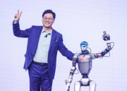 联想集团杨元庆：“中国+N”全球化制造布局，中国的制造优势是无可比拟的