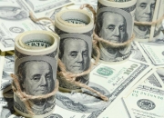 英国10年期国债收益率下跌6个基点至4.56%