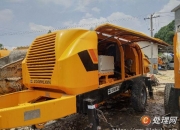 男子身穿中联重科工装，驾车连续变道逼停摩托车，下车叫嚣“弄死你”，中联重科紧急回应：男子非公司员工