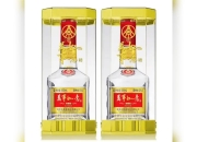 五 粮 液获得外观设计专利授权：“酒瓶（五粮醇醇享系列242）”