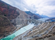 大连电瓷：作为白鹤滩水电站最大线路瓷绝缘子供应商服务重大战略项目