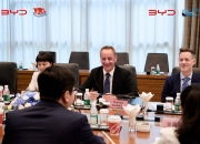 [公司]上市周年庆！港通医疗乘风破浪、稳健前行 昂扬奋进更向前