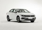 “空降”总经理“闪辞”，香飘飘“去家族化”试水遇阻，创始人重回台前扛起扭亏重任