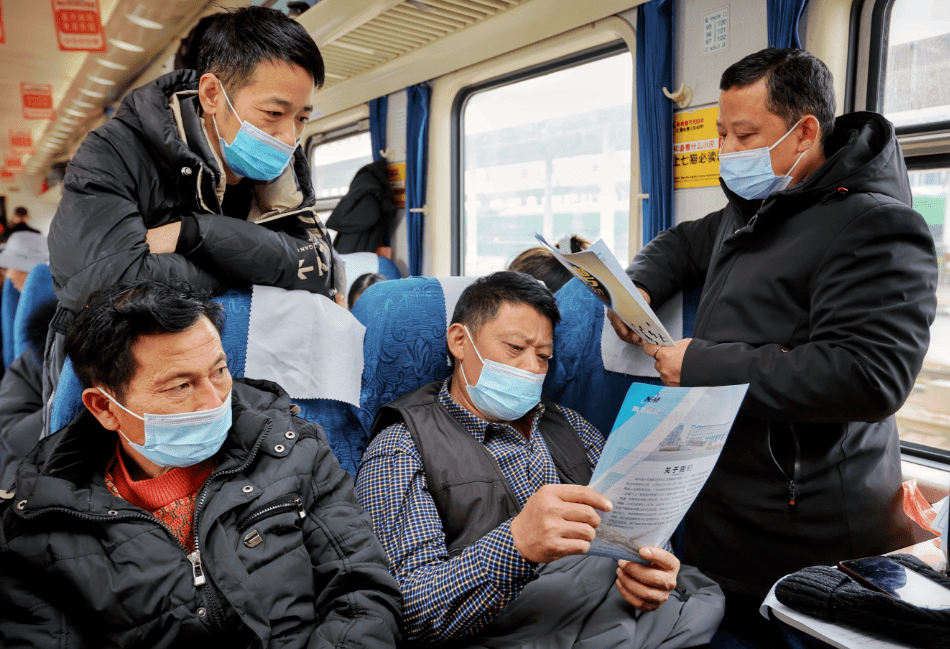 港铁公司上半年总乘客量9.57亿人次，已恢复至2019年同期逾九成水平
