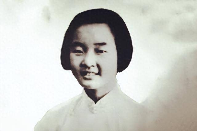 77岁亿万富豪娶22岁女演员，新婚3个月后中毒身亡，妻子被判无罪！“从结婚当月起，她便在网上搜索‘老人、完美犯罪’等关键词”……