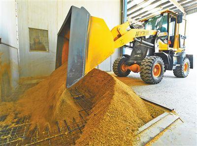 机械城堡”为小麦智能“控水”