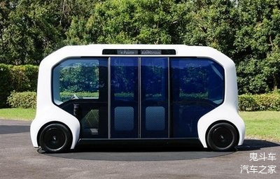 “中国标准”护航全球自动驾驶安全部署