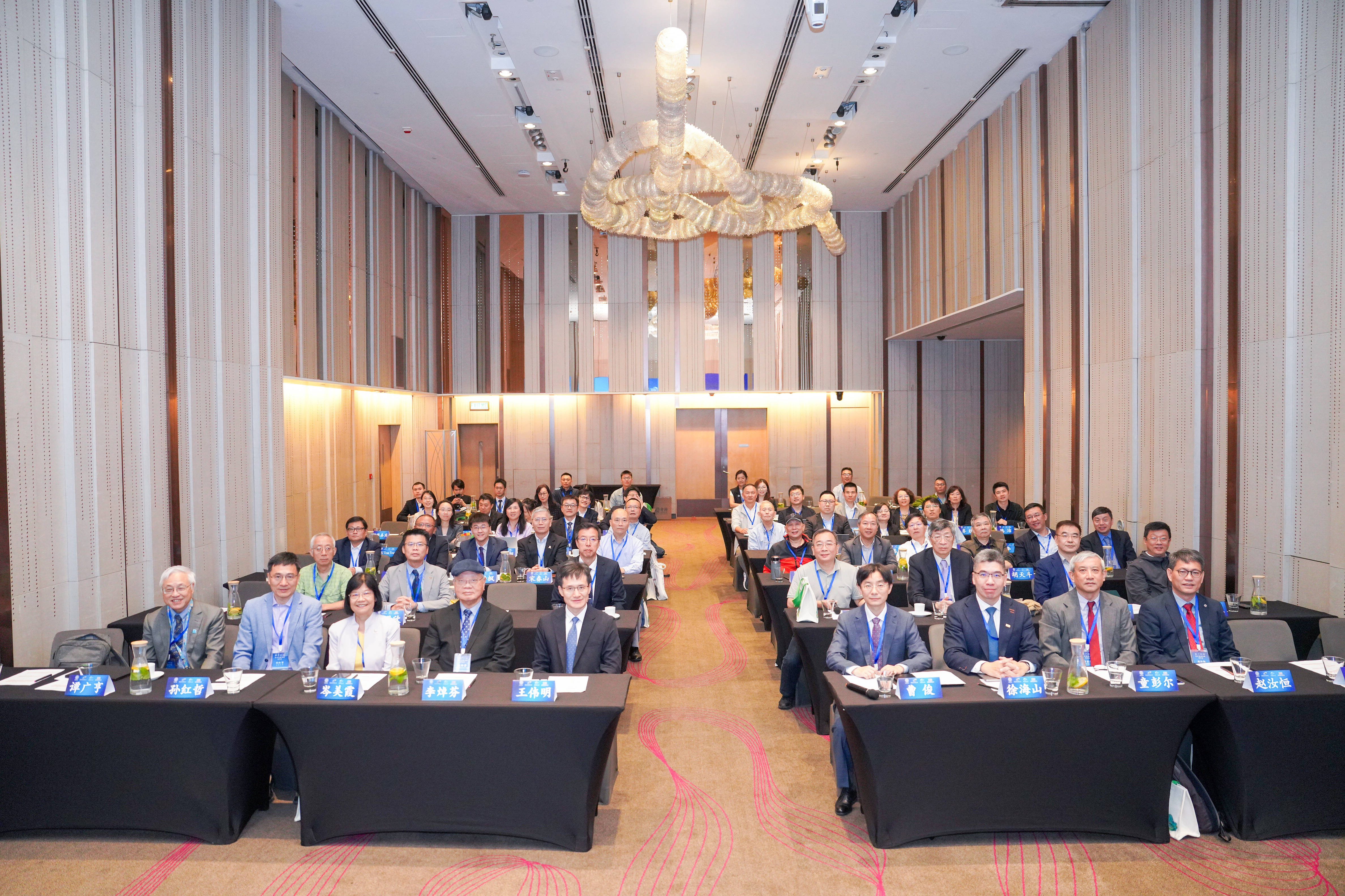 科学与健康丨以光为“尺”探索物质微观结构！我国首台高能同步辐射光源今年底试运行