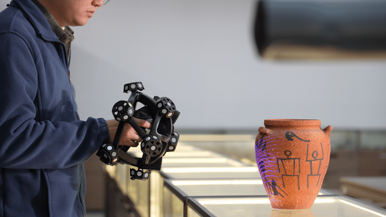 思看科技公布国际专利申请：“扫描仪、跟踪式三维扫描仪及连接架”