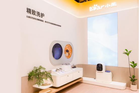 小熊电器：截至2025年10月20日股东户数为18,193户