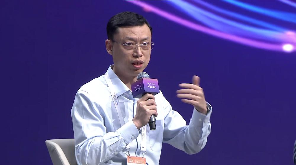 洲明科技:拟与智谱等共同投资 设立智显机器人公司