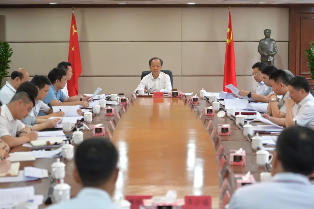 中共中央举行新闻发布会解读党的二十届四中全会精神 系统谋划全面发力 “十五五”锚定七大目标推动高质量发展