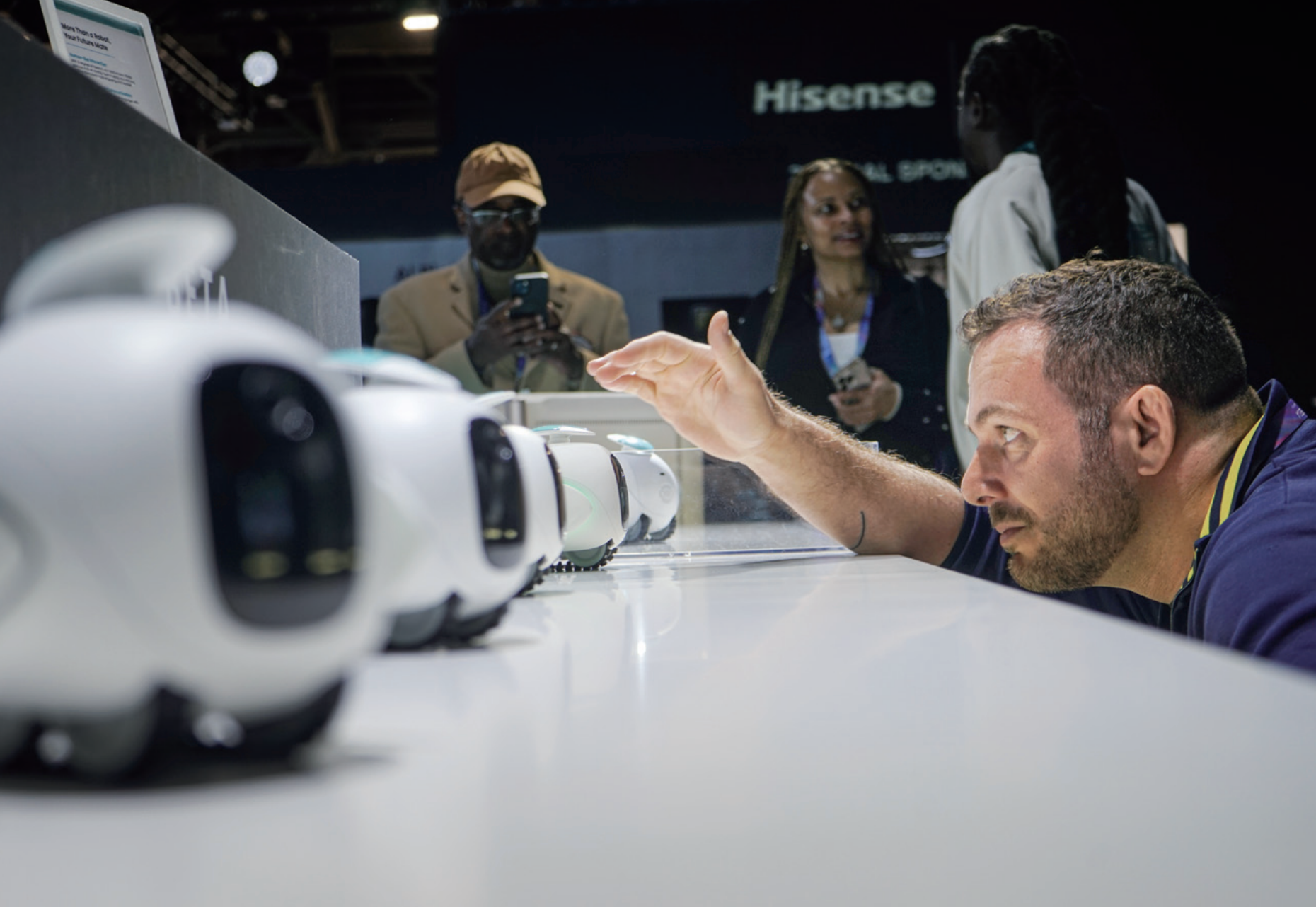 AI边界在哪？金融大咖齐聚南宁，直击AI边界核心，揭秘投资新变局