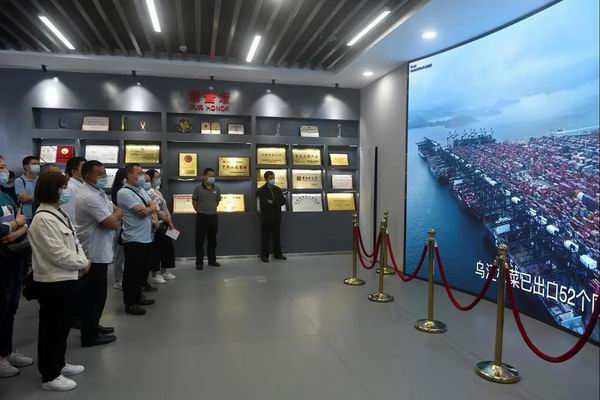 涪陵榨菜:榨菜集团未来榨菜产学研联合创新中心